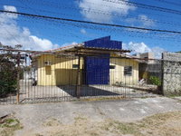 Casa confortável com 3 quartos, 2 banheiros e 66m² construída