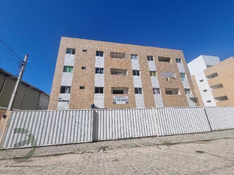 Apartamento 2 Quartos com Vaga em Condomínio