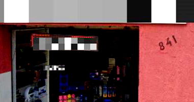 Loja ocupada com 41,5m² construída e 160m² de terreno