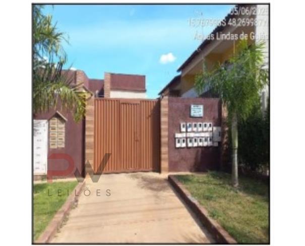 Apartamento em Águas Lindas de Goiás com 2 quartos