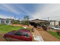 Casa Ocupada com 205m² de Área Construída em Quedas do Iguaçu/PR