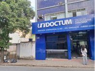 Imóvel Comercial com 3 prédios e quadra poliesportiva, terreno amplo