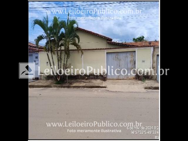 Casa com 3 quartos, 3 banheiros, 147,44m² construída, 1 vaga