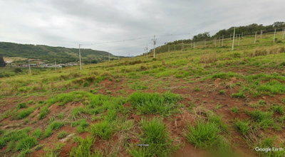 Terreno 200m² em Loteamento Residencial