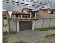 Casa em leilão com 4 quartos e 3 banheiros