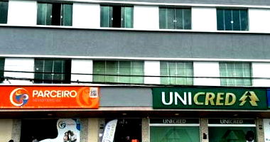 Sala Comercial 132 m², 2 banheiros, Ocupado