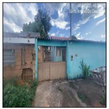 Casa com 2 quartos, varanda, área de serviço e 67,1m² construída
