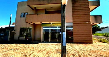 Prédio Misto 510m² em Pérola/PR - Desocupado