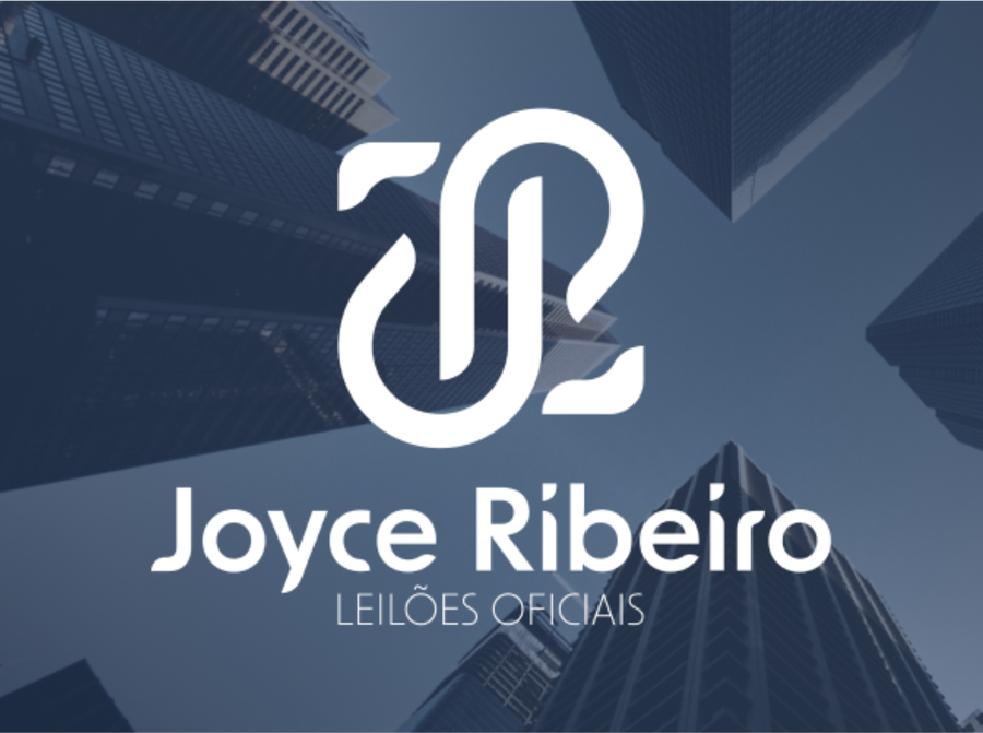 Terreno com Edificações em Chácara dos Carvalhos