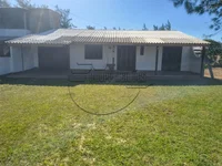 Casa com terreno de 325m² a 5 quadras do mar em Cidreira/RS