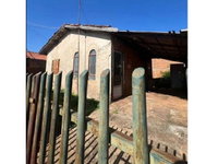 Casa em Conjunto Florencio Rebolho com 55m²