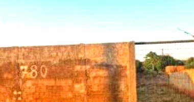 Terreno amplo de 600m², lote ideal para construção, imóvel ocupado