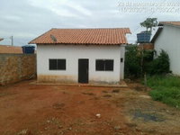 Casa com 2 Quartos e Área Privativa em Arenópolis-GO