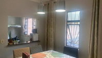 Casa com 2 quartos, 1 banheiro e 1 vaga de garagem