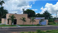 Casa com Salão Comercial, 250m², Piscina e Energia Solar