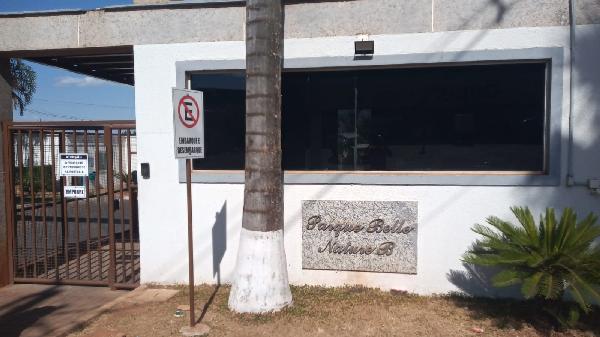 Apartamento com 2 Quartos e 1 Vaga em Valparaíso de Goiás