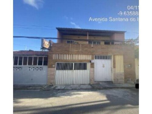 Casa residencial com 2 quartos, 104m², ocupada