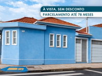 Casa com 3 quartos, 2 banheiros e 152 m² de área construída