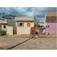 Casa com 58m² em Chã de Alegria/PE