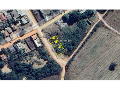 Terreno com 189 m² em Leilão