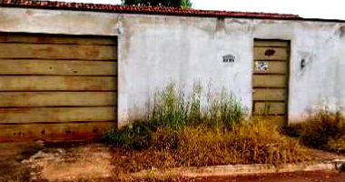 Casa com 3 quartos, 1 banheiro e 70m² área privativa