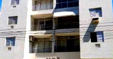 Apartamento Duplex com 3 Quartos e 2 Banheiros em Guarujá/SP