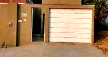 Casa aconchegante com 3 quartos, 2 banheiros e 99 m², ocupada