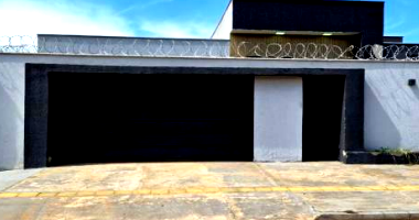 Casa com 172,47 m², 3 quartos, 2 banheiros, ocupada