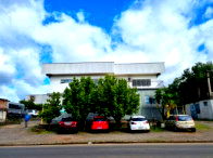 Prédio Industrial Ocupado com Ampla Área Construída