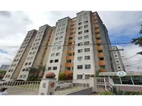 Apartamento com Vaga de Garagem em Leilão