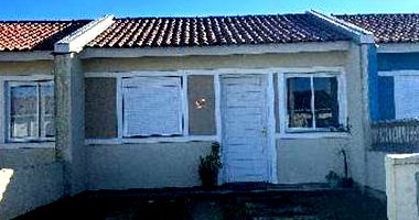 Casa em Guaíba com 2 quartos e 110m² de área total