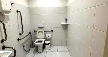 Ex-agência desocupada com 327 m² em Camanducaia