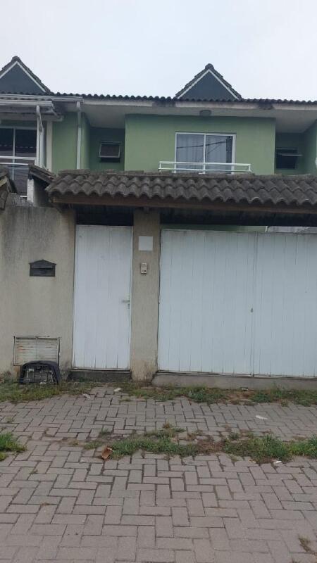 Casa com 1 quarto, 1 vaga e 89,08m² construída, desocupada