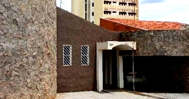 Casa 245 m² com 3 quartos e 1 banheiro - Jardim Santa Helena