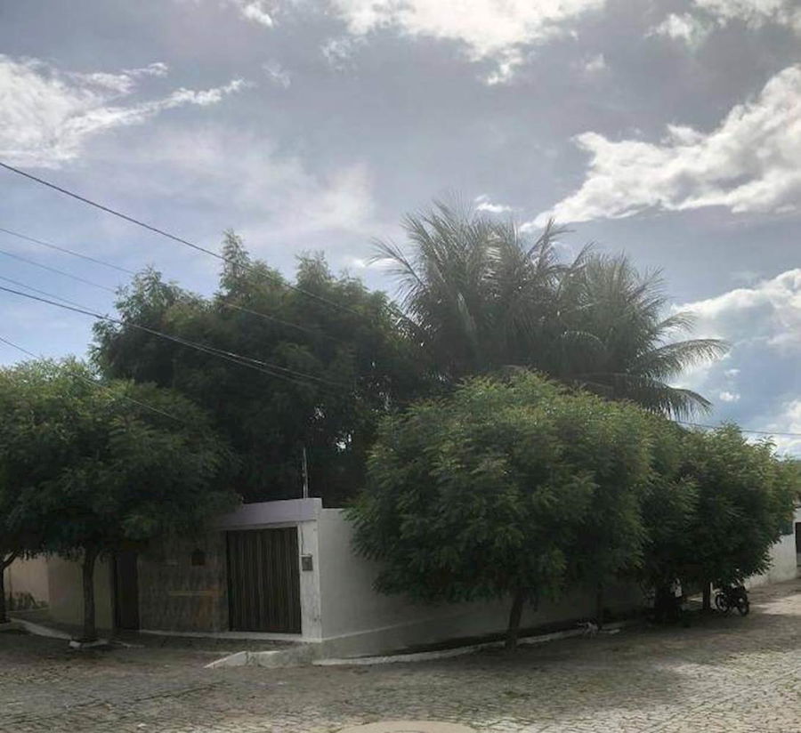 Casa Padrão Ocupada com 1 Quarto e 180 m²
