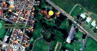 Área Comercial/Industrial com 1.213,74m² construídos