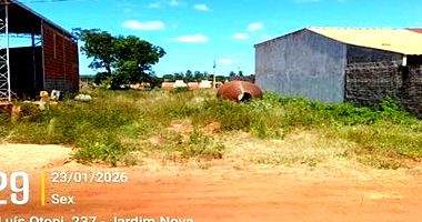 Terreno urbano de 360 m² desocupado em Água Clara/MS