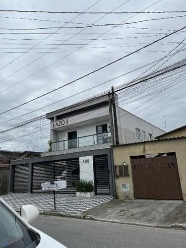 Casa em Praia Grande/SP com 2 Quartos e 1 Banheiro