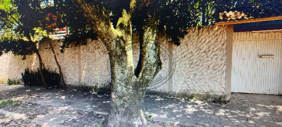 Casa 2 pisos com piscina em São Leopoldo - 405m² em 720m² de terreno