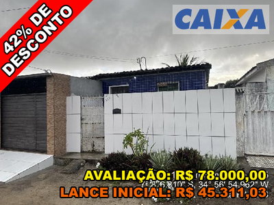 Casa com 2 quartos, 2 banheiros e 45,86 m²