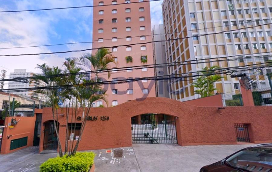 Apartamento com 132m² e 1 vaga em Cerqueira César