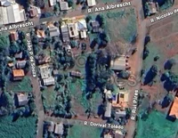Casa com 400m² em área urbana, próxima ao centro