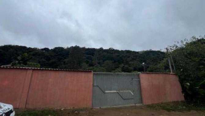 Área Rural com 176.852 m² em Juquitiba - Terreno amplo e bem localizado