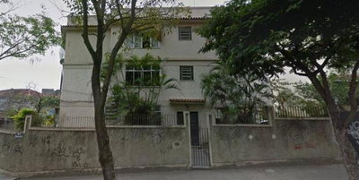 Apartamento com 3 quartos, 2 banheiros, 61.87m²