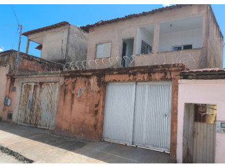 Residencial com 190m² e Terreno de 195m² em Montes Claros/MG