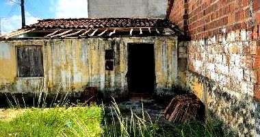 Casa com 2 Quartos e Varanda em Estância-SE
