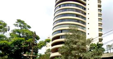 Apartamento amplo com 5 vagas e 1.360m² total, Morumbi