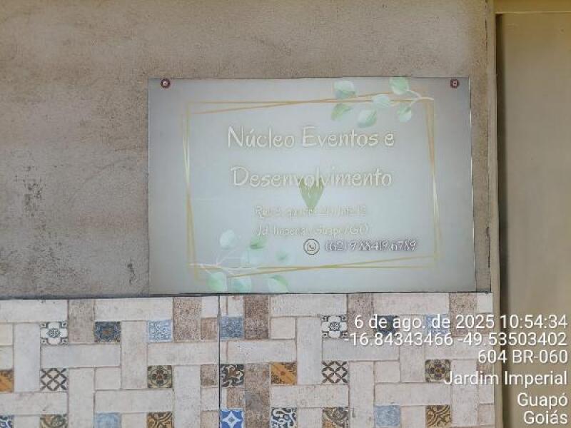 Casa com 3 quartos, 2 banheiros e 1 vaga de garagem