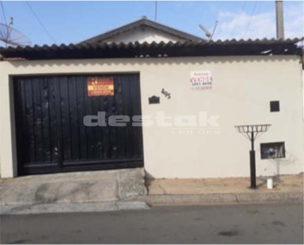 Casa com 3 dormitórios e 1 vaga em Limeira/SP