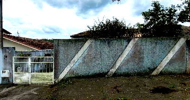 Casa com 3 quartos e 2 banheiros em Ribeirão Pires